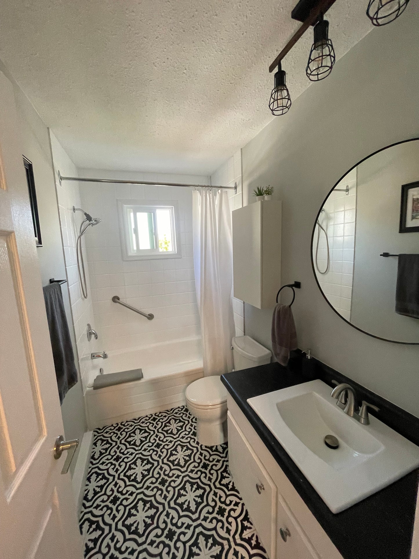 RECURRING SERVICES // PRICED BY ROOM